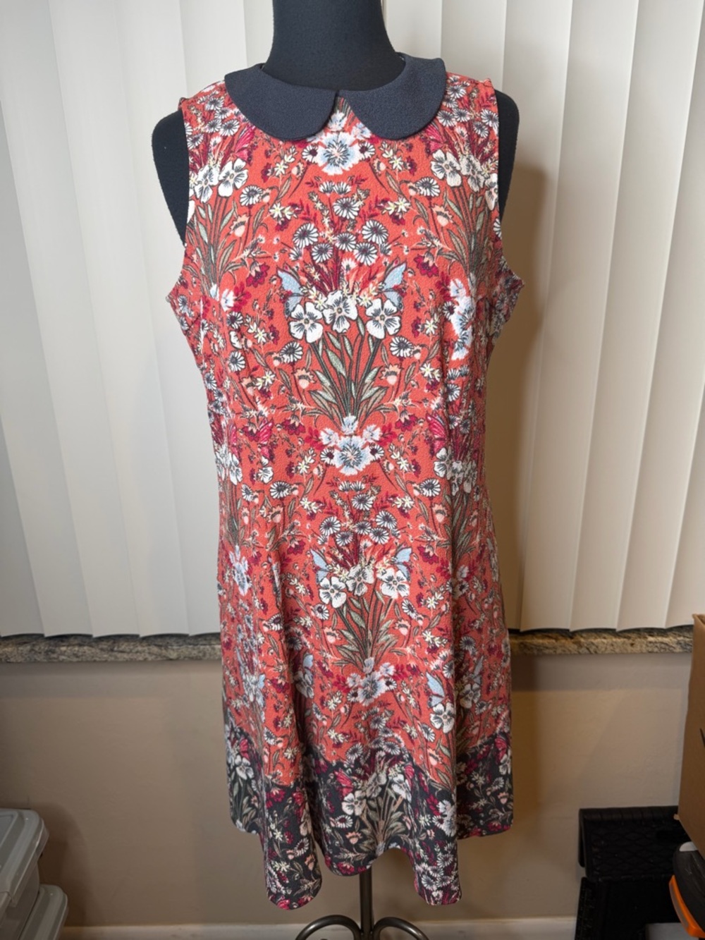 LC Lauren Conrad Coral Floral Sleeveless Dress Black Peter Pan Collar Size 14